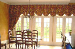 Balloon Valance on Board 